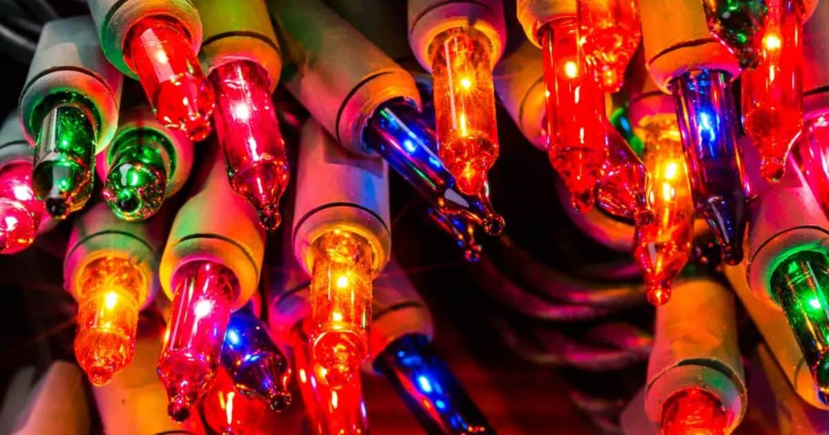 Mixing Incandescent and LED Christmas Lights
